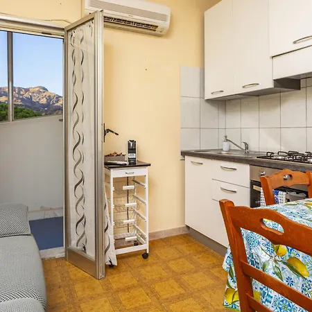 Apartment Casa Larunchi