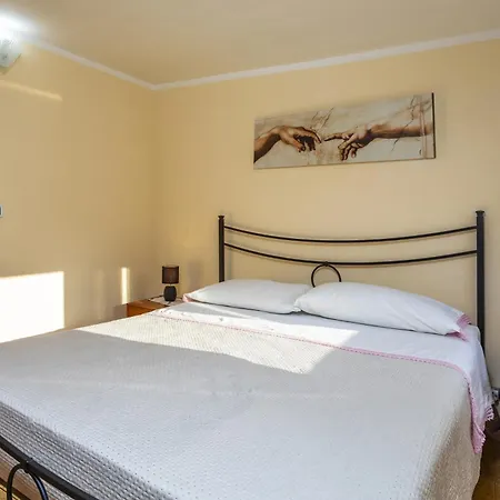 Casa Larunchi Apartment Giardini Naxos